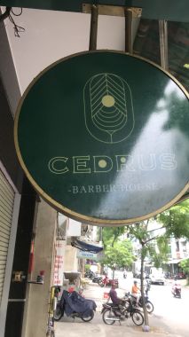 Bảng hiệu cemboard sơn hiệu ứng