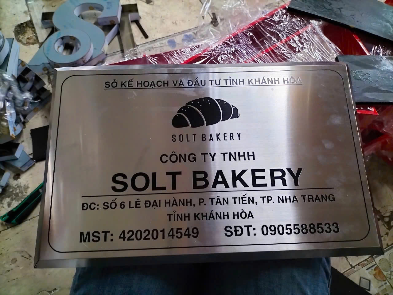 Bảng Số Nhà Inox – Sang Trọng, Bền Đẹp, Không Bao Giờ Lỗi Mốt