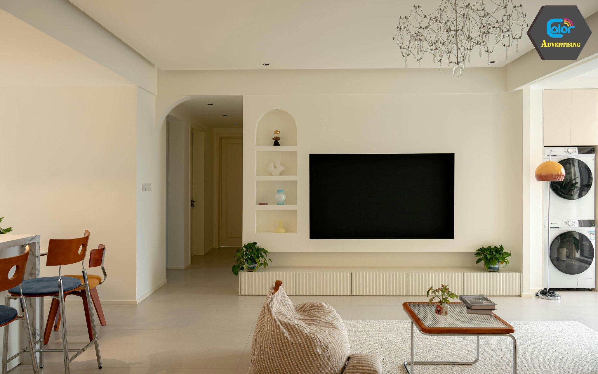 Thi công thạch cao, tủ gỗ theo yêu cầu.